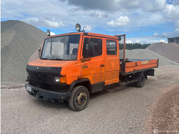 Camion MERCEDES-BENZ