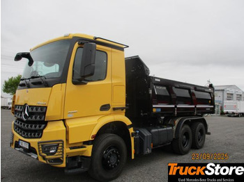 Camion benne MERCEDES-BENZ Arocs 3351