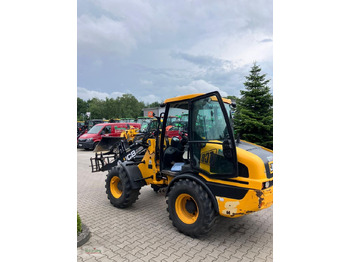 Chargeuse sur pneus JCB 407: photos 3
