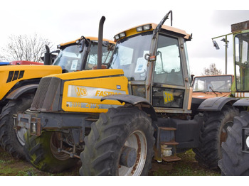 Tracteur agricole JCB