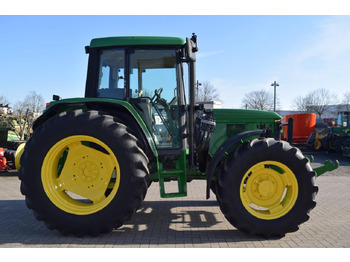 John Deere 6410 en leasing occasion John Deere 6410: photos 2