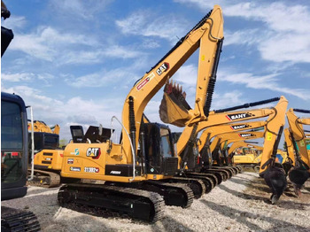 Pelle sur chenille Caterpillar 313D2GC: photos 5