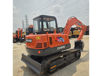 Mini pelle DOOSAN DH55: photos 4