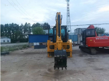 Tractopelle JCB 3CX: photos 5
