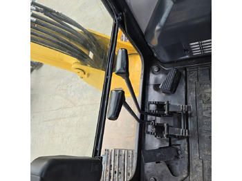 Mini pelle KOMATSU PC56