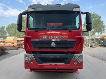 Camion citerne SINOTRUK HOWO sprinkler: photos 2