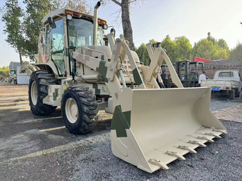 Tractopelle XCMG