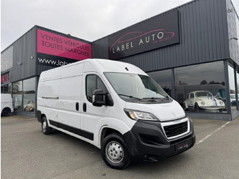 Fourgon utilitaire PEUGEOT Boxer