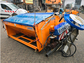 Epandeur de sable UNIMOG