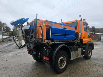 Engin de déneigement Unimog U 430 EAS Easy-Drive Variopilot U527 535 430 427 423 Mercedes-Benz 405 UGE UGN Hydrostat: photos 4 Engin de déneigement Unimog U 430 EAS Easy-Drive Variopilot U527 535 430 427 423 Mercedes-Benz 405 UGE UGN Hydrostat: photos 4