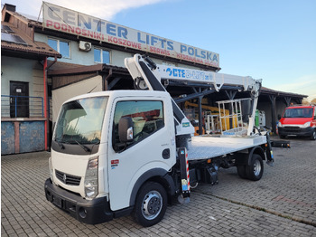 Camion avec nacelle RENAULT Maxity