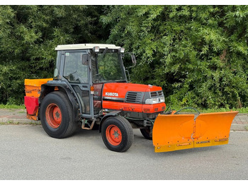 Tracteur agricole KUBOTA