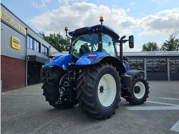 Tracteur agricole New Holland T7.210 Range command 50 km/h: photos 3 Tracteur agricole New Holland T7.210 Range command 50 km/h: photos 3