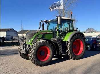 Tracteur agricole FENDT 724 Vario