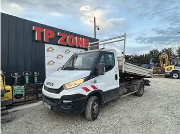 Utilitaire benne IVECO