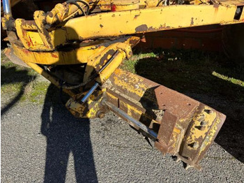 Niveleuse John Deere 570 A à 12 900 € HT: photos 4