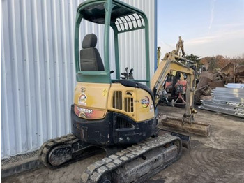 Mini pelle YANMAR VIO 25