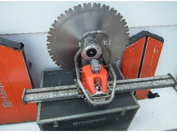 Engins de chantier HUSQVARNA