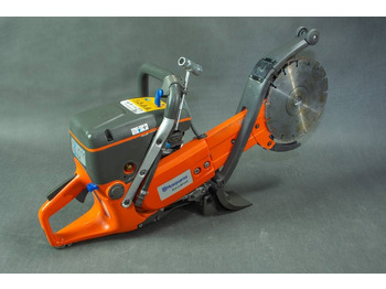 Outil/ Équipement HUSQVARNA