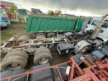 Châssis cabine IVECO TRAKKER CHASSIS: photos 3