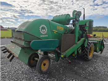 Moissonneuse-batteuse Volvo BM ST257 leikkuupuimuri työleveys 190cm, vaikka koeruutupuimuriksi, katso video!: photos 4 Moissonneuse-batteuse Volvo BM ST257 leikkuupuimuri työleveys 190cm, vaikka koeruutupuimuriksi, katso video!: photos 4