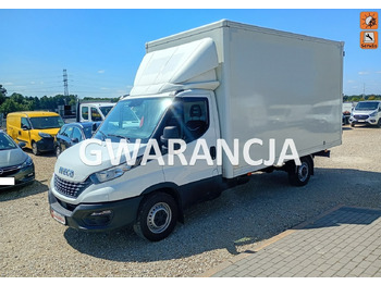 Fourgon grand volume IVECO Daily 35s14