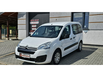 Voiture Peugeot Partner II 5 -osobowy: photos 4