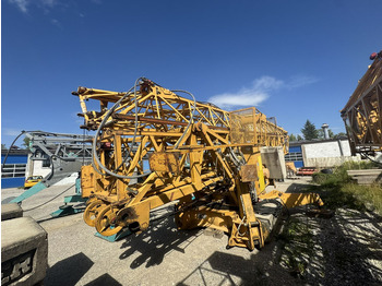 Grue à tour LIEBHERR