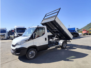 Utilitaire benne IVECO DAILY 35C13: photos 3