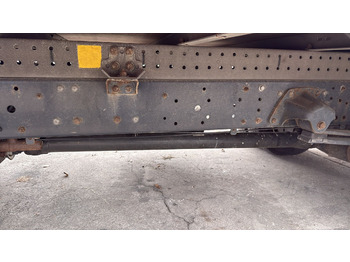 Châssis cabine IVECO EUROCARGO 80-190: photos 3