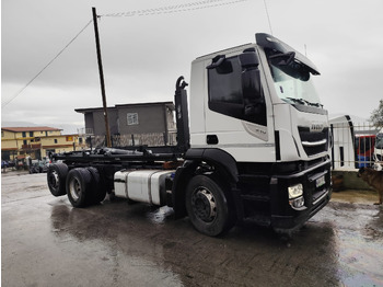 Camion ampliroll IVECO Stralis