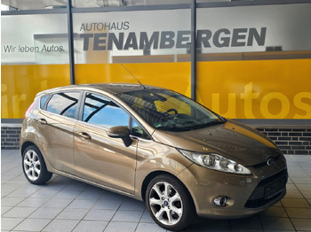 Voiture FORD
