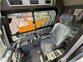 Grue sur chenilles SENNEBOGEN 673: photos 4