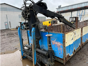 Grue auxiliaire HIAB