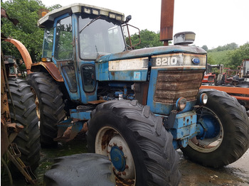 Tracteur agricole FORD