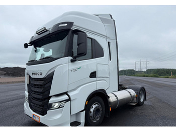 Tracteur routier IVECO S-WAY