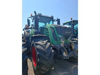 Tracteur agricole FENDT 828 Vario