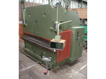 Machine à métaux