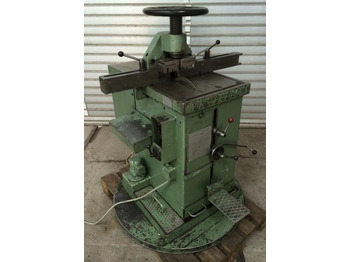 Machine à métaux