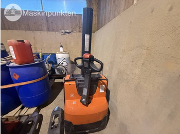 Chariot élévateur électrique TOYOTA