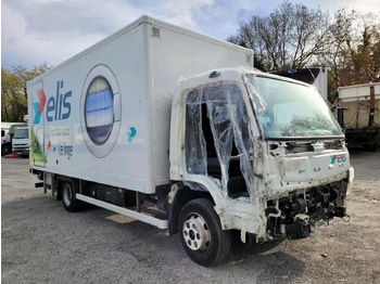 Camion fourgon FUSO Canter