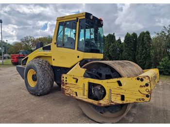 Compacteur BOMAG BW213DH-4