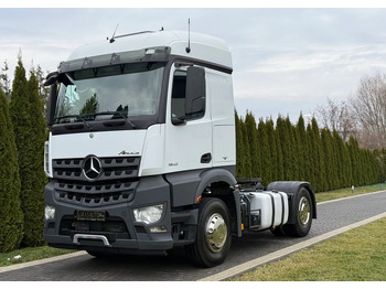 Tracteur routier MERCEDES-BENZ Arocs 1843
