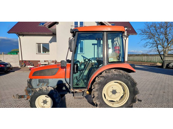 Tracteur agricole KIOTI