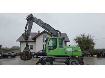 Pelle sur pneus LIEBHERR A 316