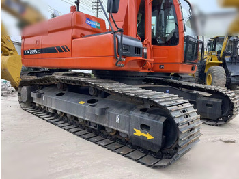 Pelle sur chenille DOOSAN DX225 LC: photos 5