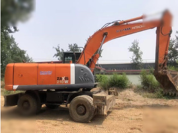 Pelle sur pneus HITACHI ZX210W: photos 2