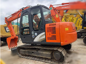 Pelle sur chenille HITACHI ZX70