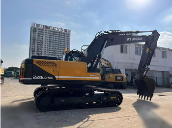 Pelle sur chenille HYUNDAI ROBEX 220 LC-9S: photos 2