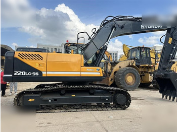 Pelle sur chenille HYUNDAI ROBEX 220 LC-9S: photos 5